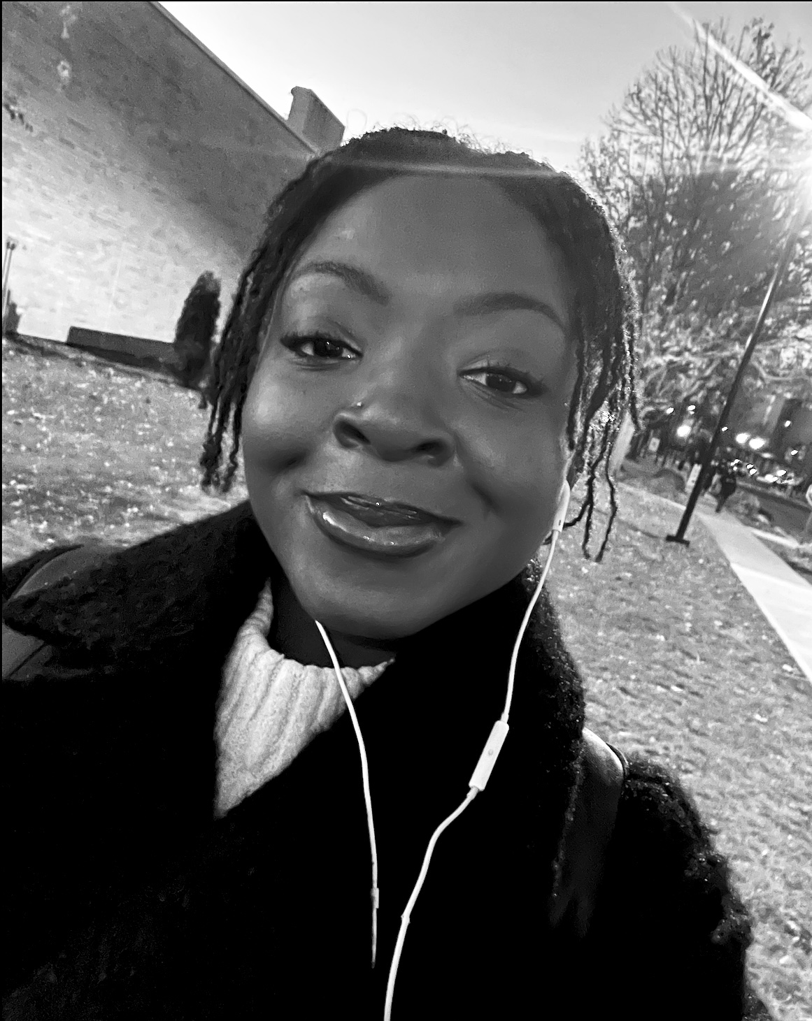 Navigation bar avatar